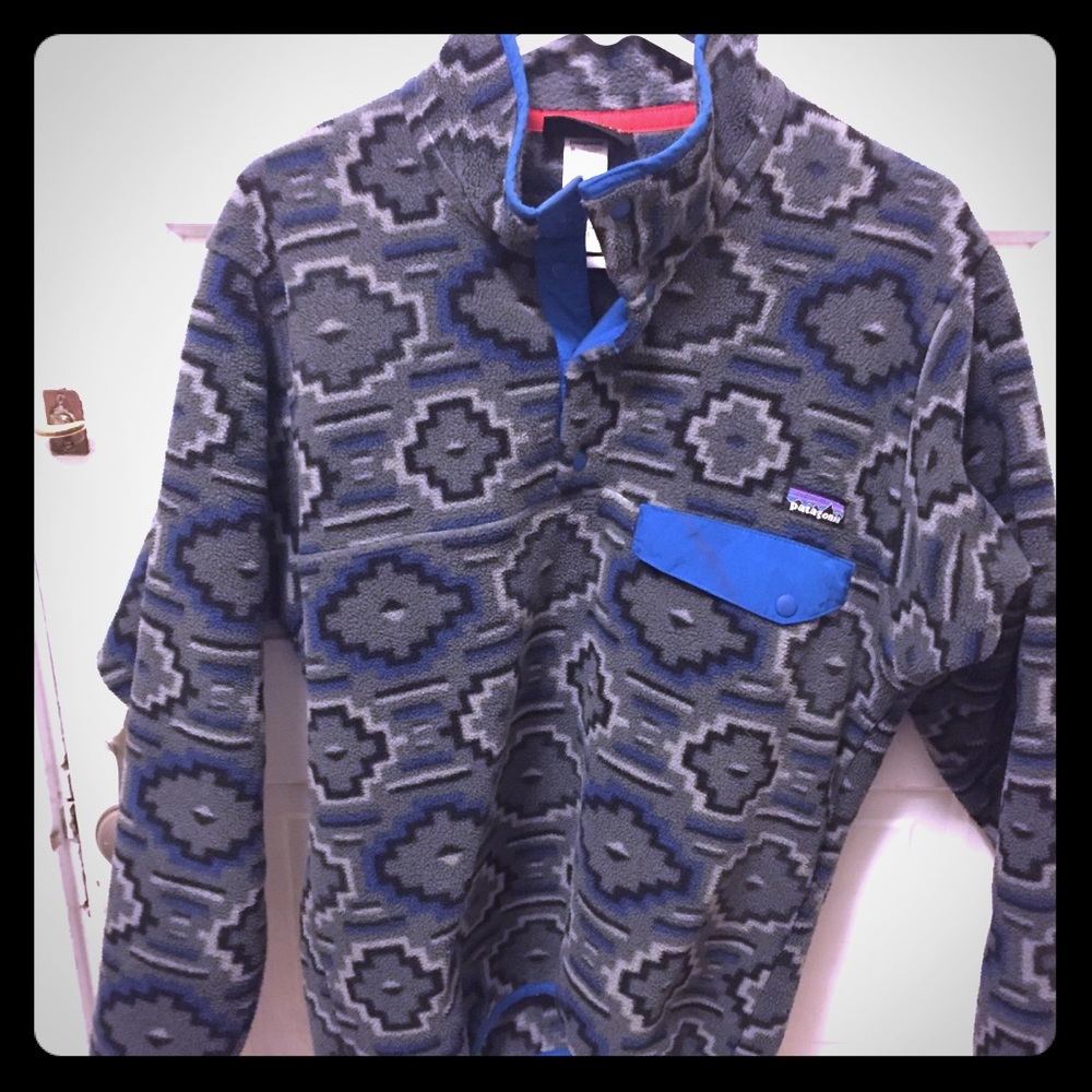 Patagonia men’s xs synchilla snap T